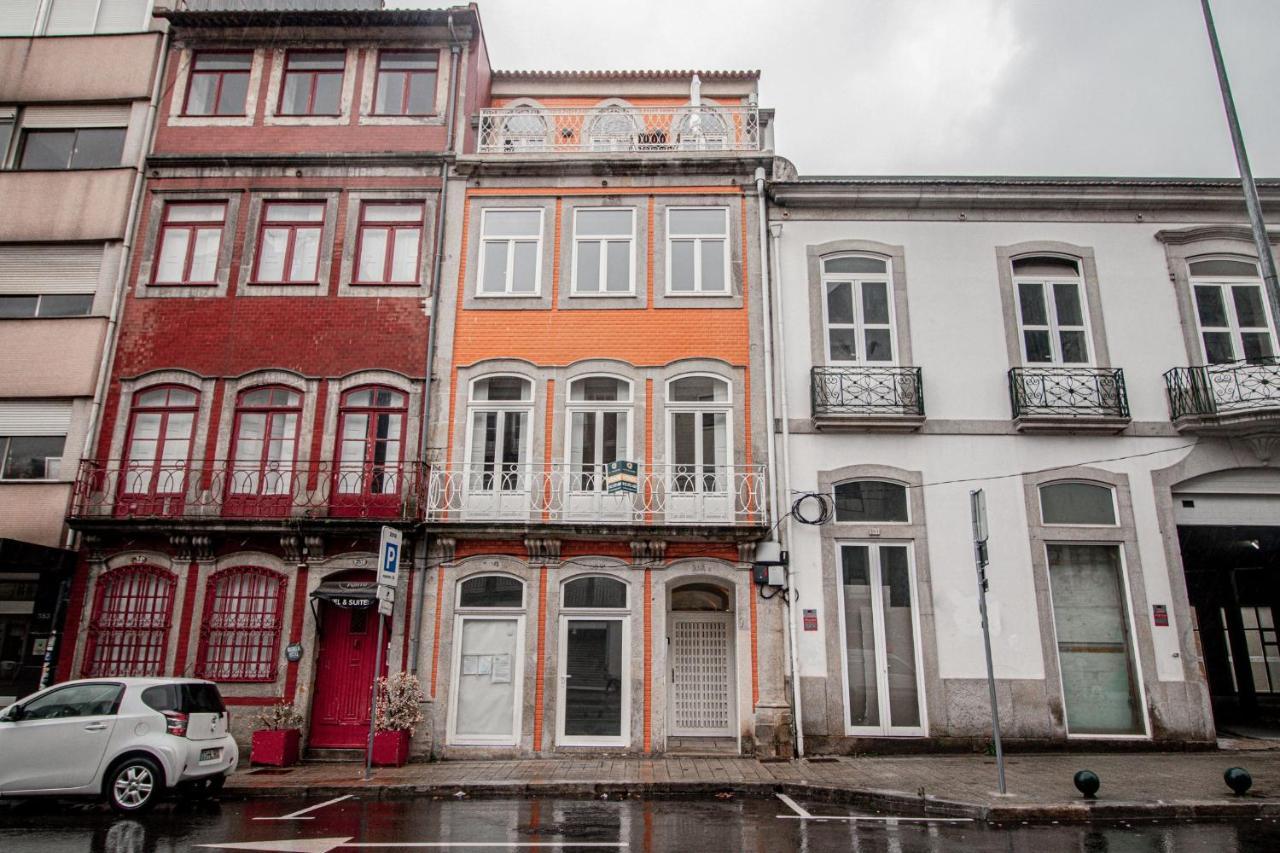 Sweet Studio Apartment W/ Big Balcony By Lovelystay Porto Buitenkant foto